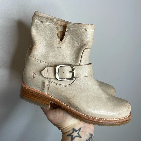 Frye | Women’s Veronica Short Bootie Size 6 NWOB - Picture 1 of 8
